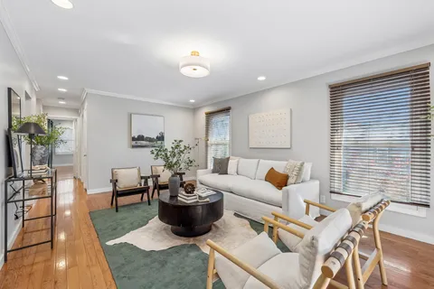 $350,000 | 5025 Hillsboro Pike, Unit 6D, Nashville, TN 37215