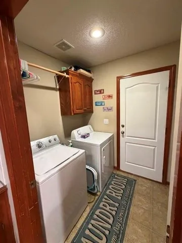 $354,900 | 605 West 3rd Terrace, Wellsville, KS 66092