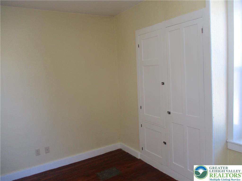 26 North Main Street Nazareth, PA 18064 - Photo 11 of 15