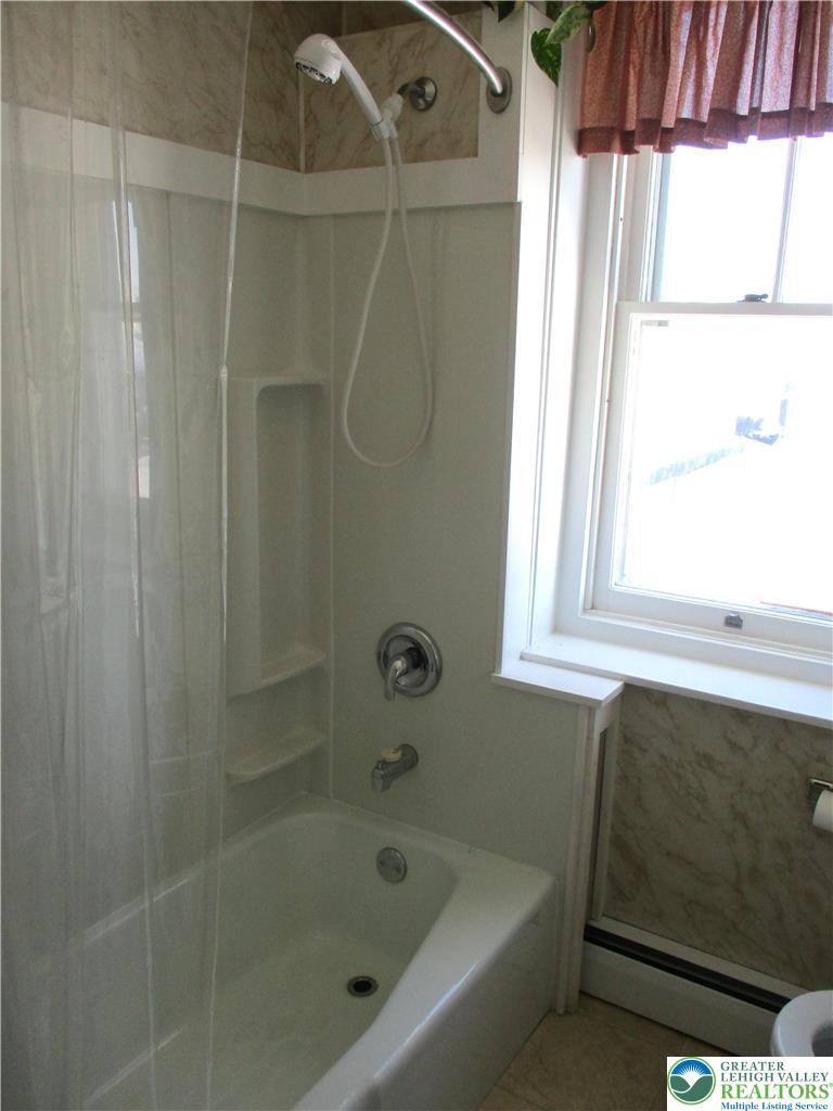 26 North Main Street Nazareth, PA 18064 - Photo 12 of 15