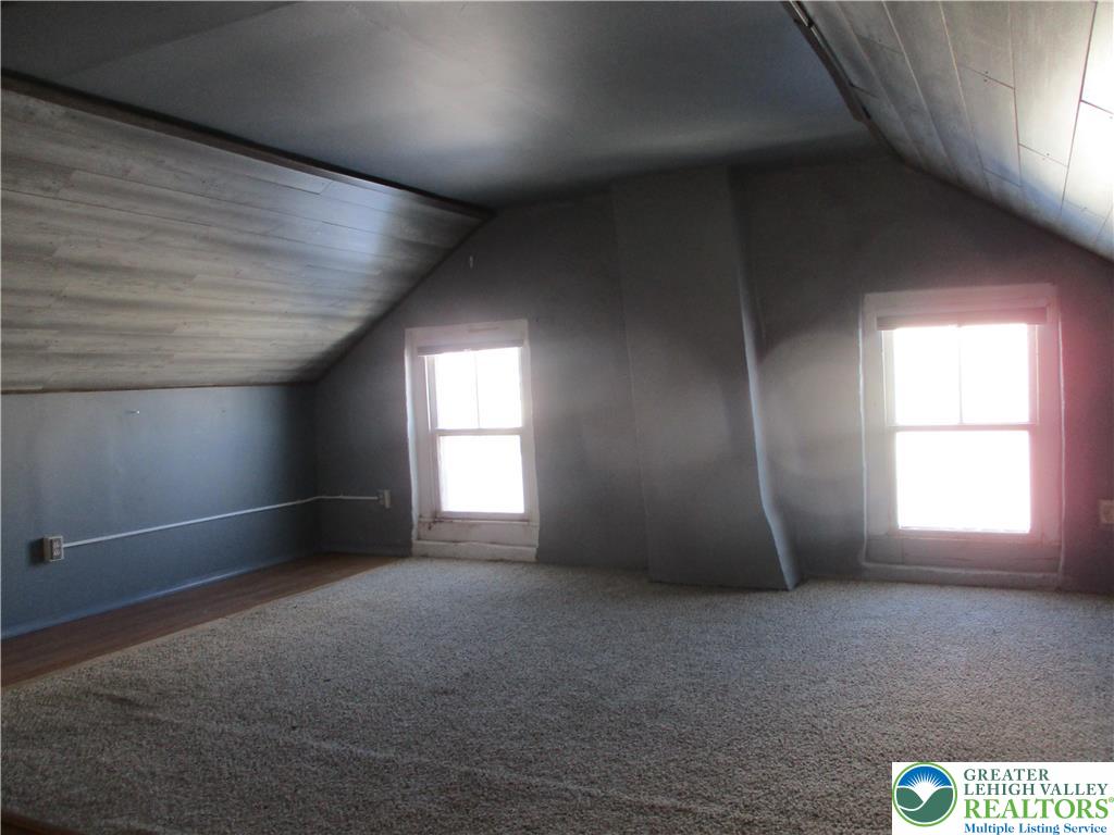 26 North Main Street Nazareth, PA 18064 - Photo 14 of 15