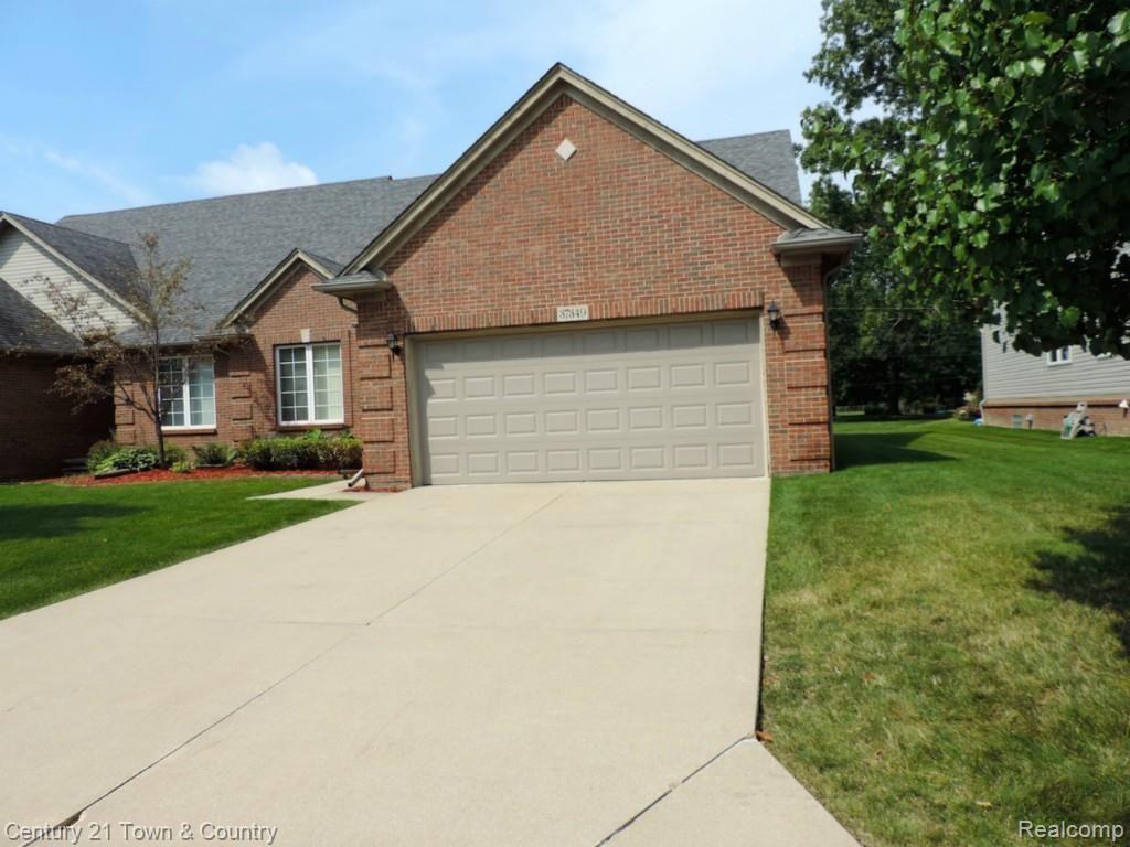 37349 Ryan Road, Unit 7 Sterling Heights, MI 48310 - Photo 1 of 20 DSCN5077.jpg