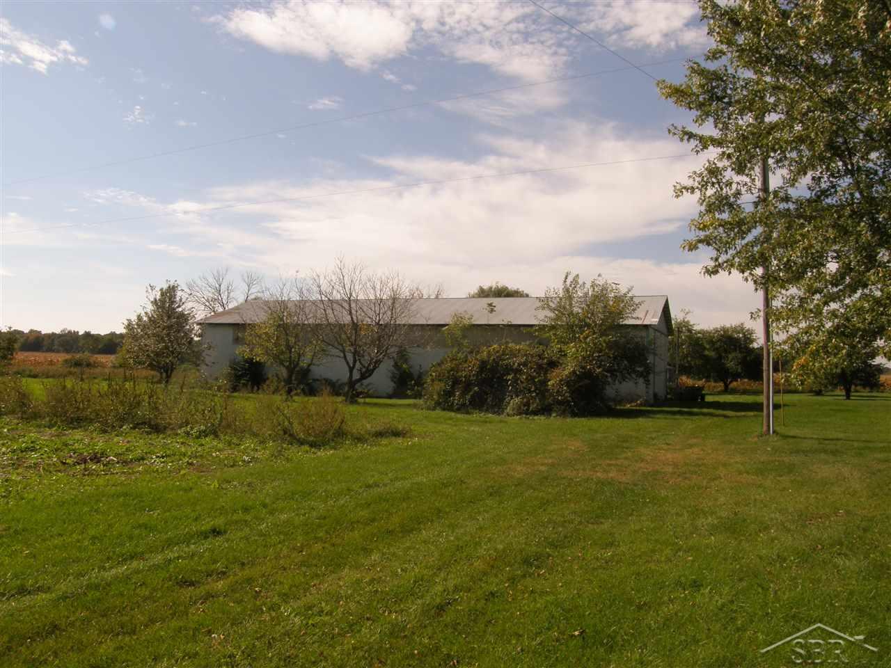 12282 South Hemlock Road Brant, MI 48614 - Photo 5 of 19 31305324-4.JPG