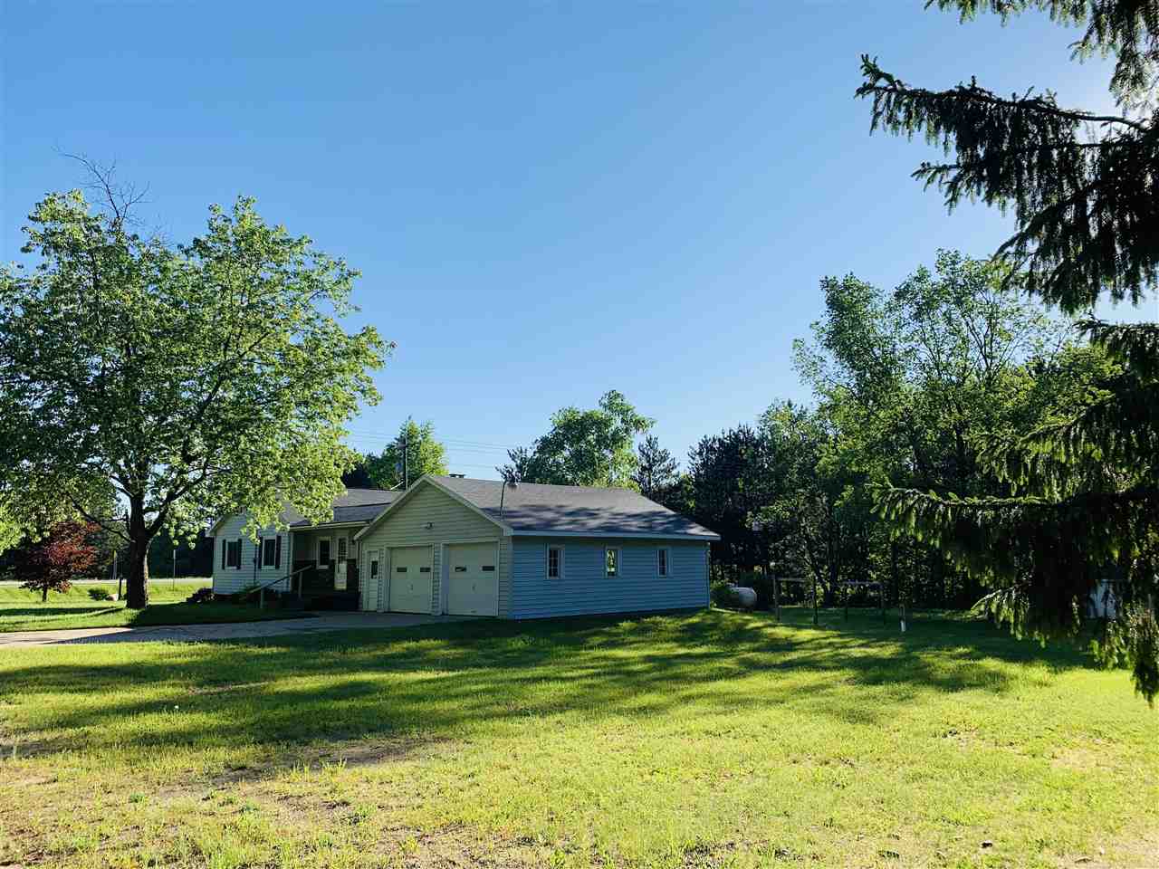 8035 South 25 Road Cadillac, MI 49601 - Photo 5 of 66 1875720-4.JPG
