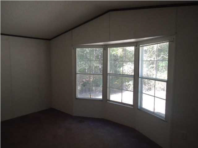 9155 Raymond Road Crystal Springs, MS 39059 - Photo 11 of 24 Photo 11