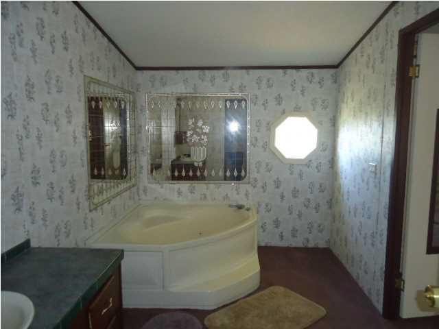 9155 Raymond Road Crystal Springs, MS 39059 - Photo 12 of 24 Photo 12