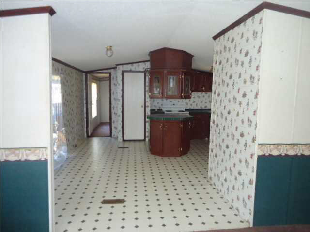 9155 Raymond Road Crystal Springs, MS 39059 - Photo 17 of 24 Photo 17