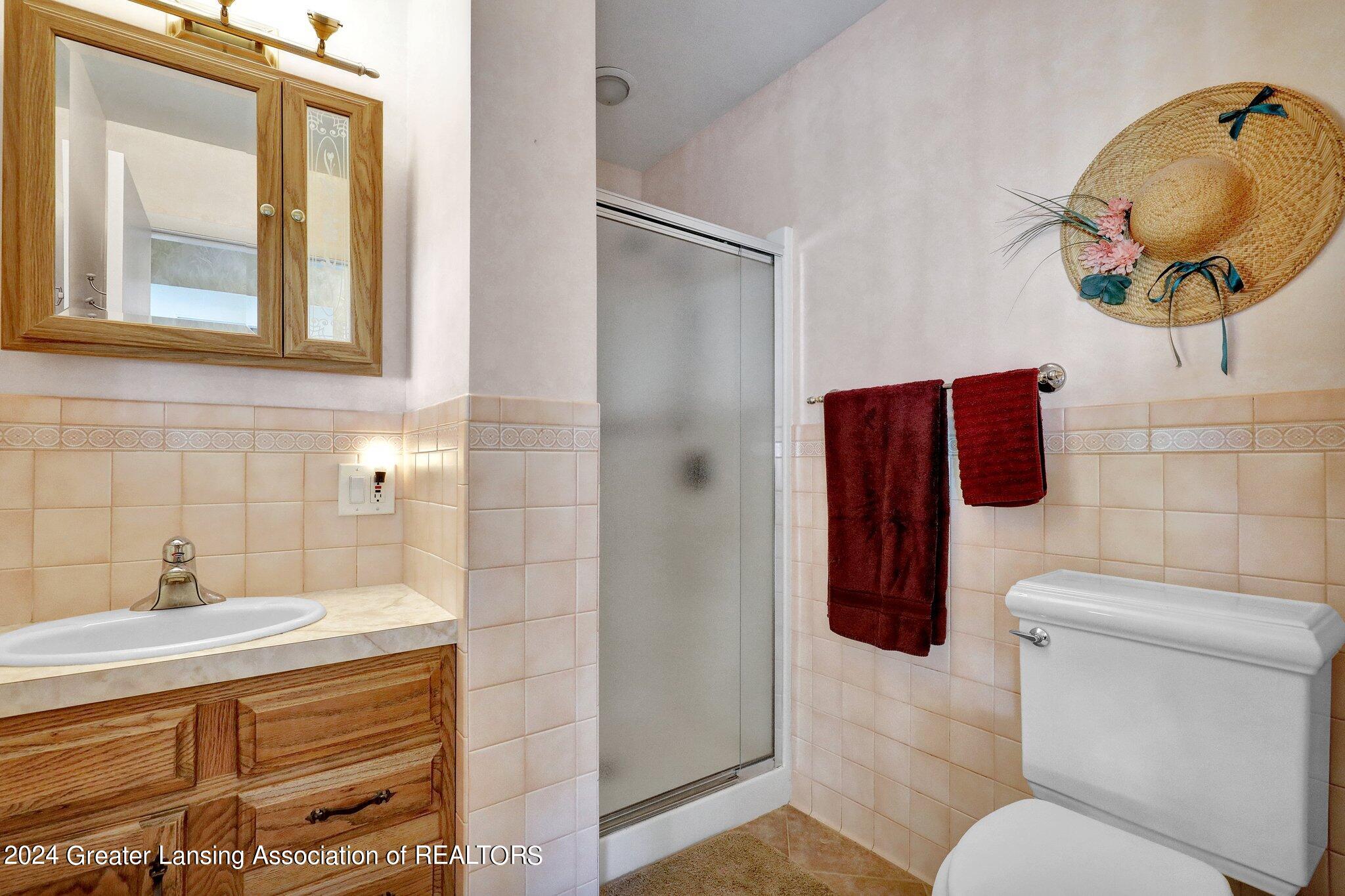 3396 Roosevelt Road Jackson, MI 49203 - Photo 12 of 36 12-web-or-mls-Open Ended Media-12