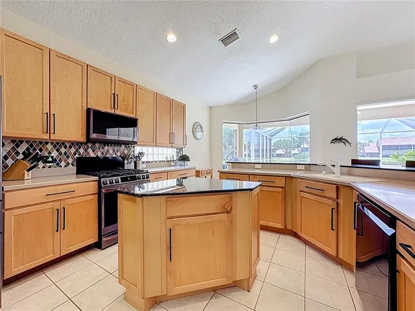 $494,400 | 6388 Rookery Circle, Bradenton, FL 34203
