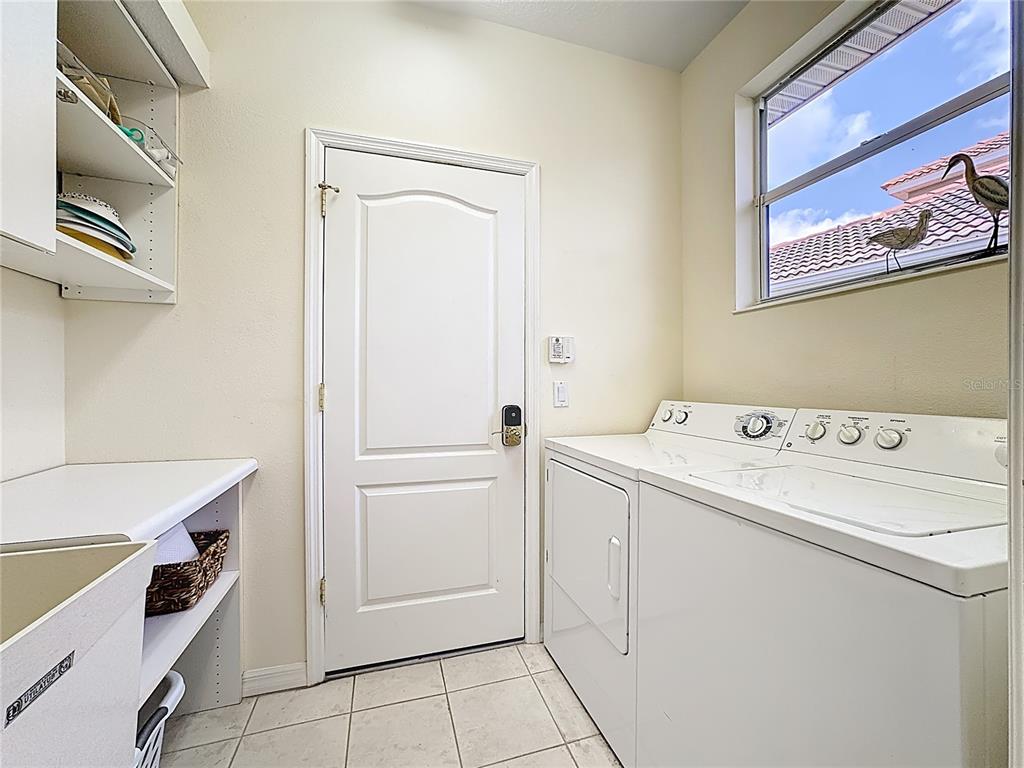 6388 Rookery Circle Bradenton, FL 34203 - Photo 14 of 32