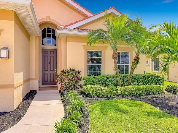 $494,400 | 6388 Rookery Circle, Bradenton, FL 34203