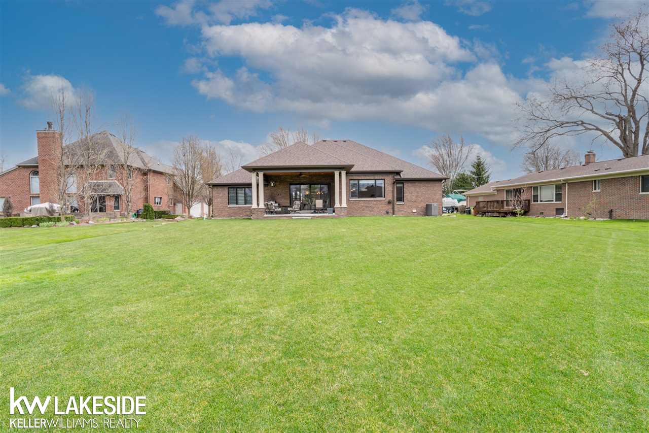 48853 Point Lakeview Street Chesterfield, MI 48047 - Photo 60 of 73