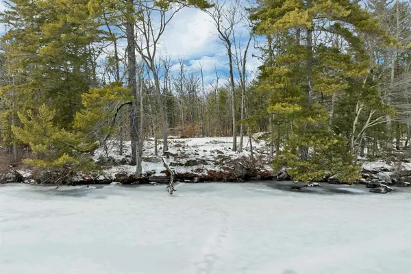 $1,299,000 | 0 Basin Road, Mirror Lake, NH 03853