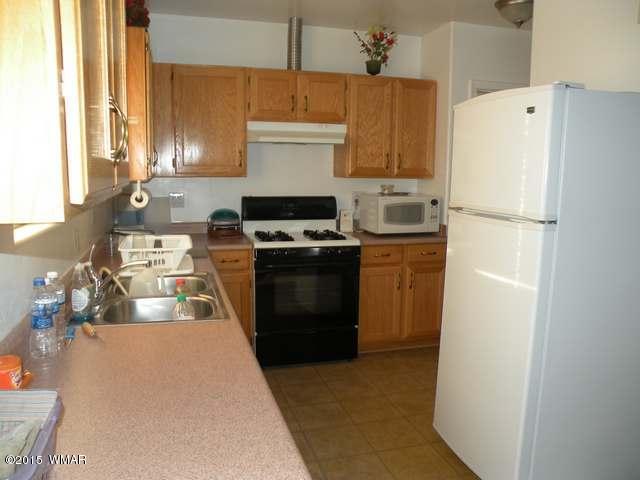 2730 Towell Street Overgaard, AZ 85933 - Photo 9 of 12