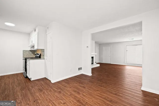 $1,650 | 151 Old Ferry Way, Roswell, GA 30076