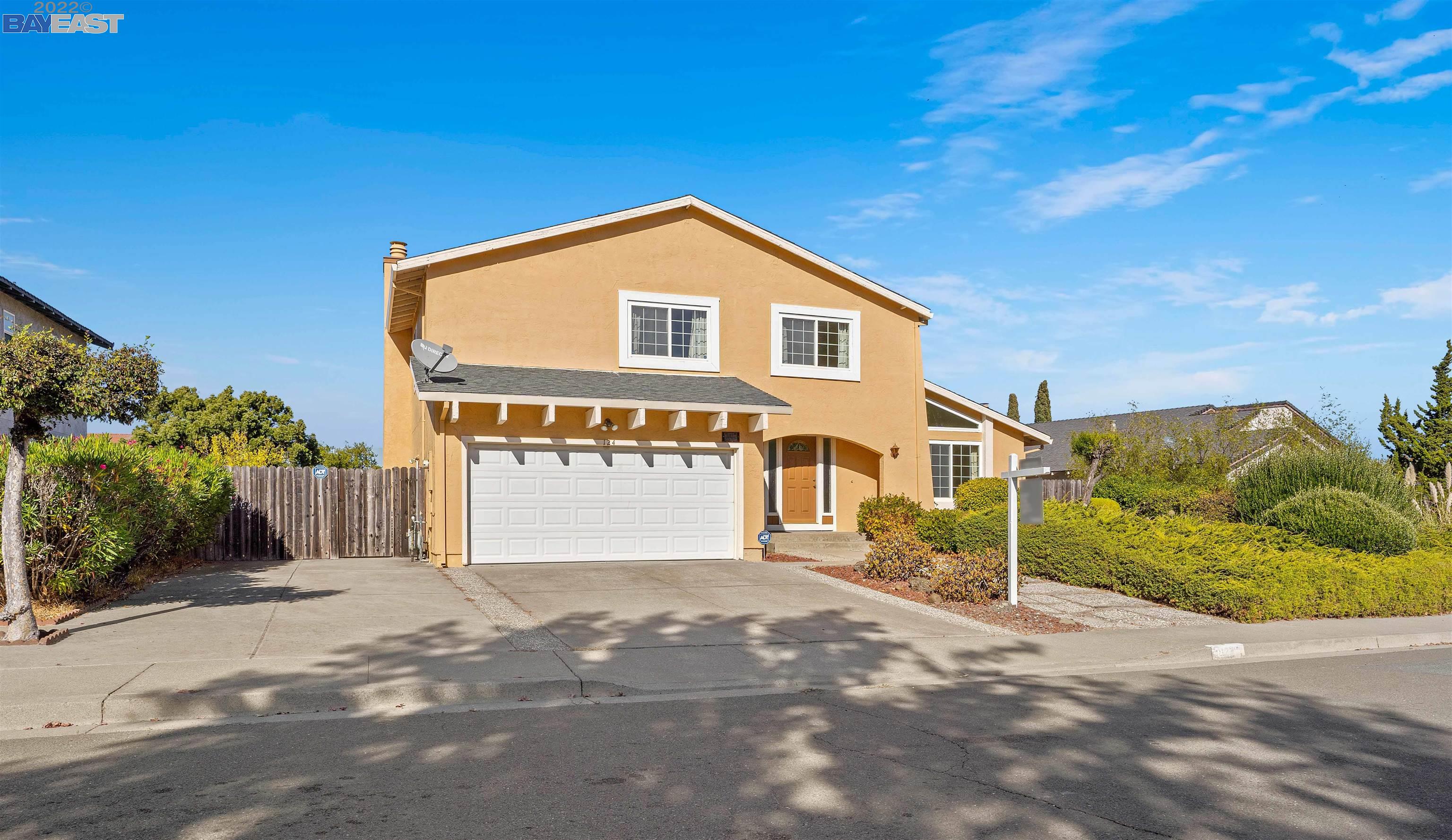 124 Marigold Place, Hercules, CA 94547 Compass