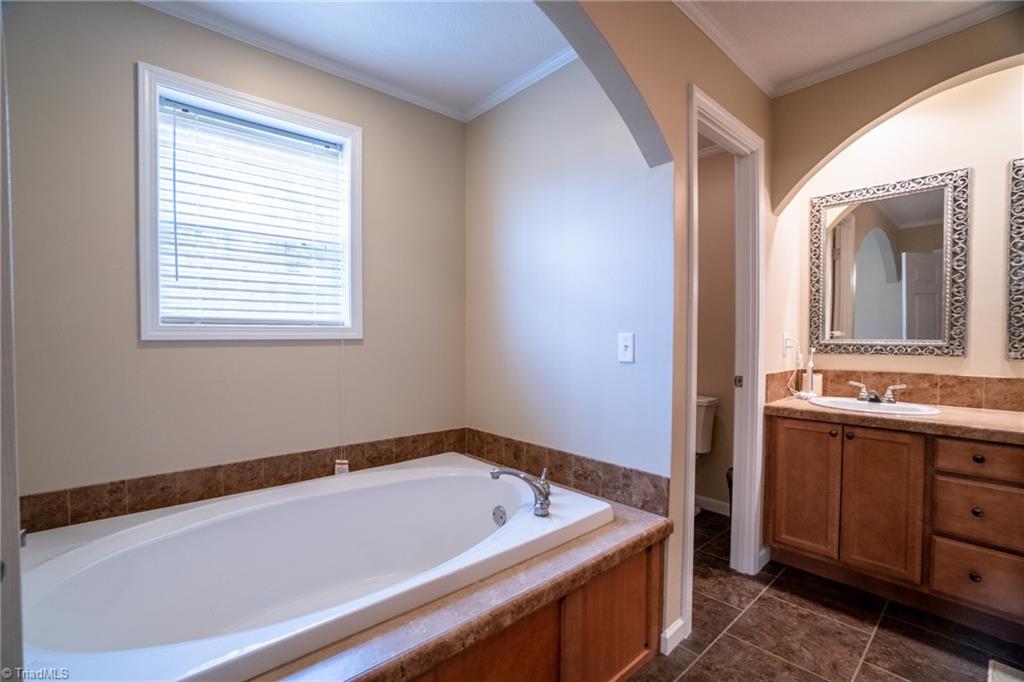 1635 Hill Road Lexington, NC 27292 - Photo 36 of 44 Gallery Image 36