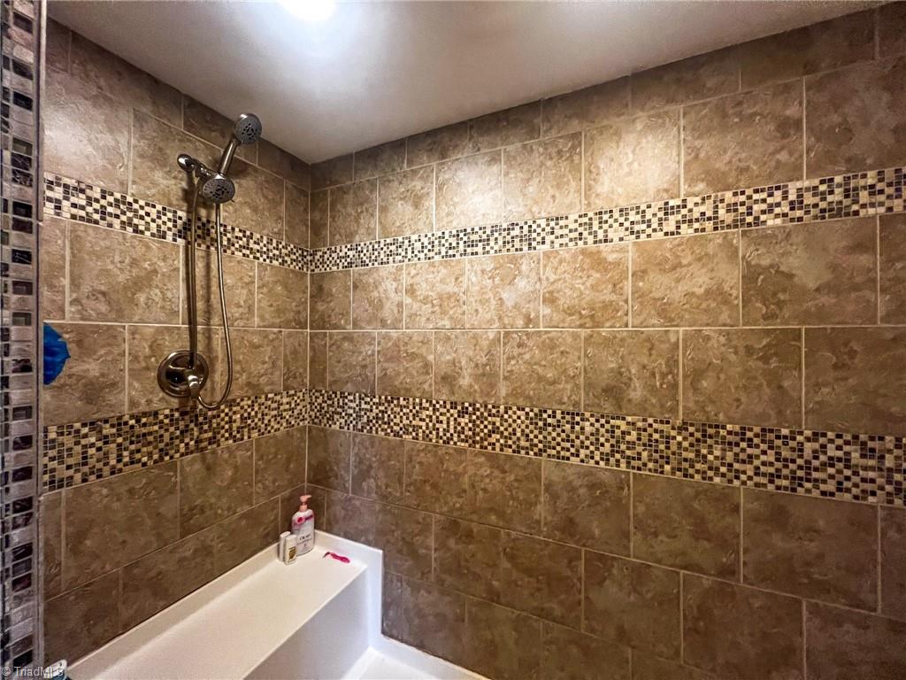 1635 Hill Road Lexington, NC 27292 - Photo 39 of 44 Gallery Image 39
