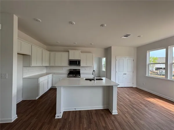$475,000 | 760 Oakmont Trace, Canton, GA 30114