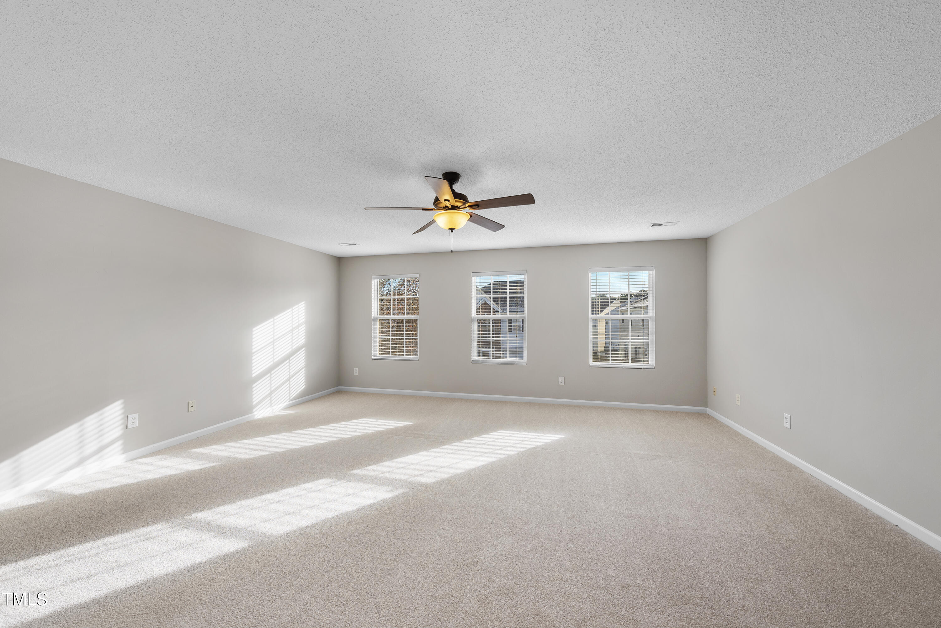 4331 Karlbrook Lane Raleigh, NC 27616 - Photo 38 of 44 DSC05611