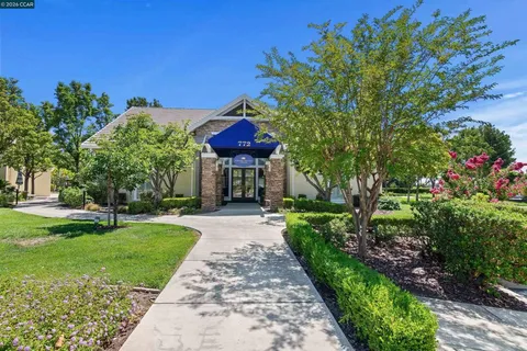 $649,000 | 595-595 Pomona Drive, Brentwood, CA 94513