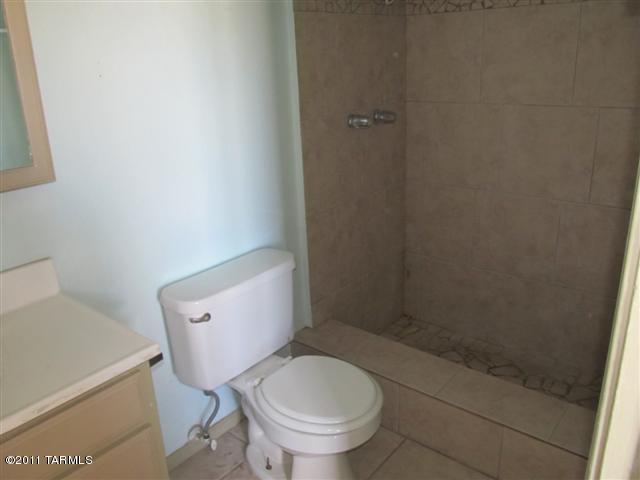 9611 East Sellarole Road Tucson, AZ 85730 - Photo 9 of 9
