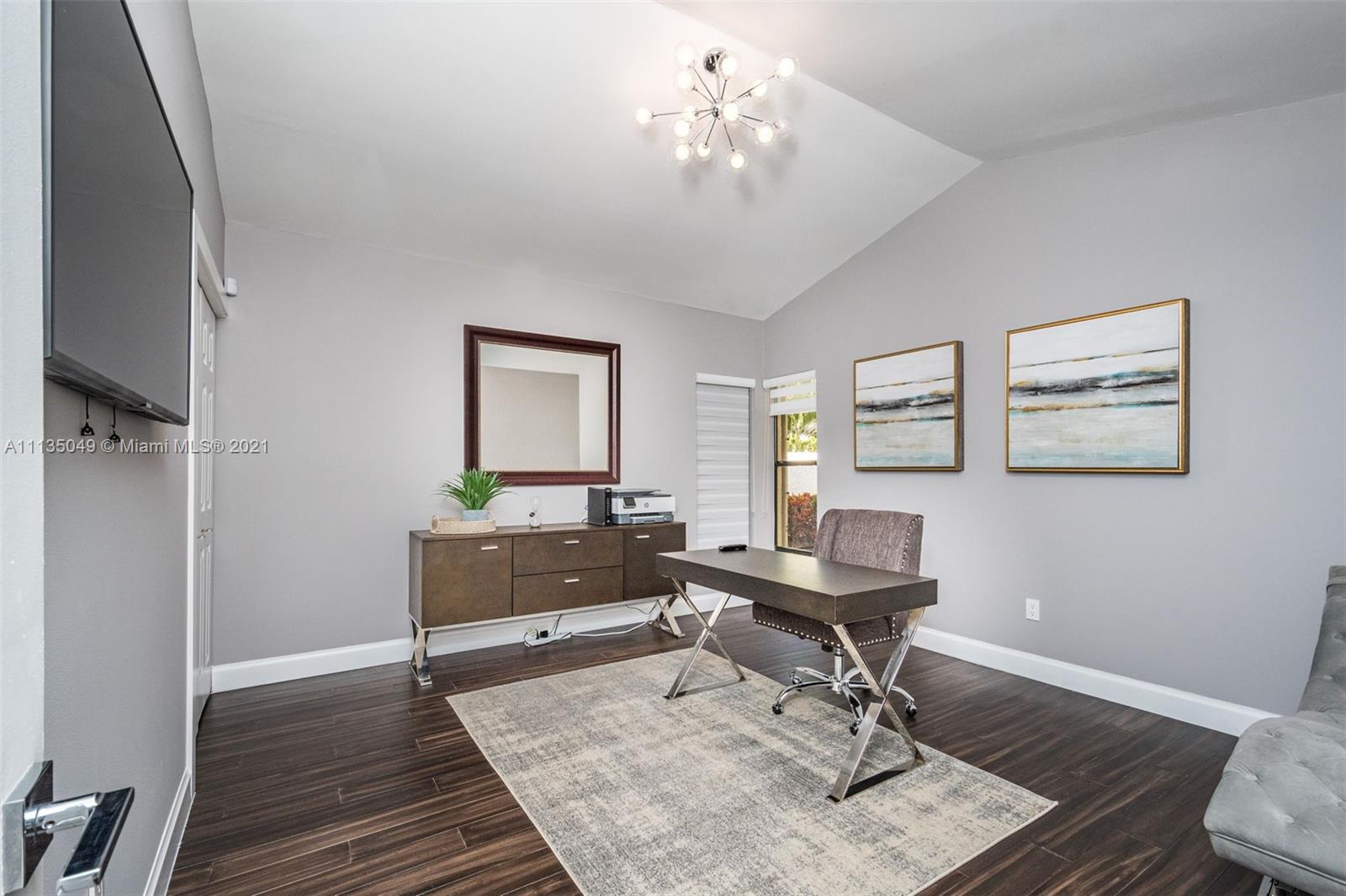 22564 Esplanada Circle Boca Raton, FL 33433 - Photo 16 of 36 Gallery Image 16