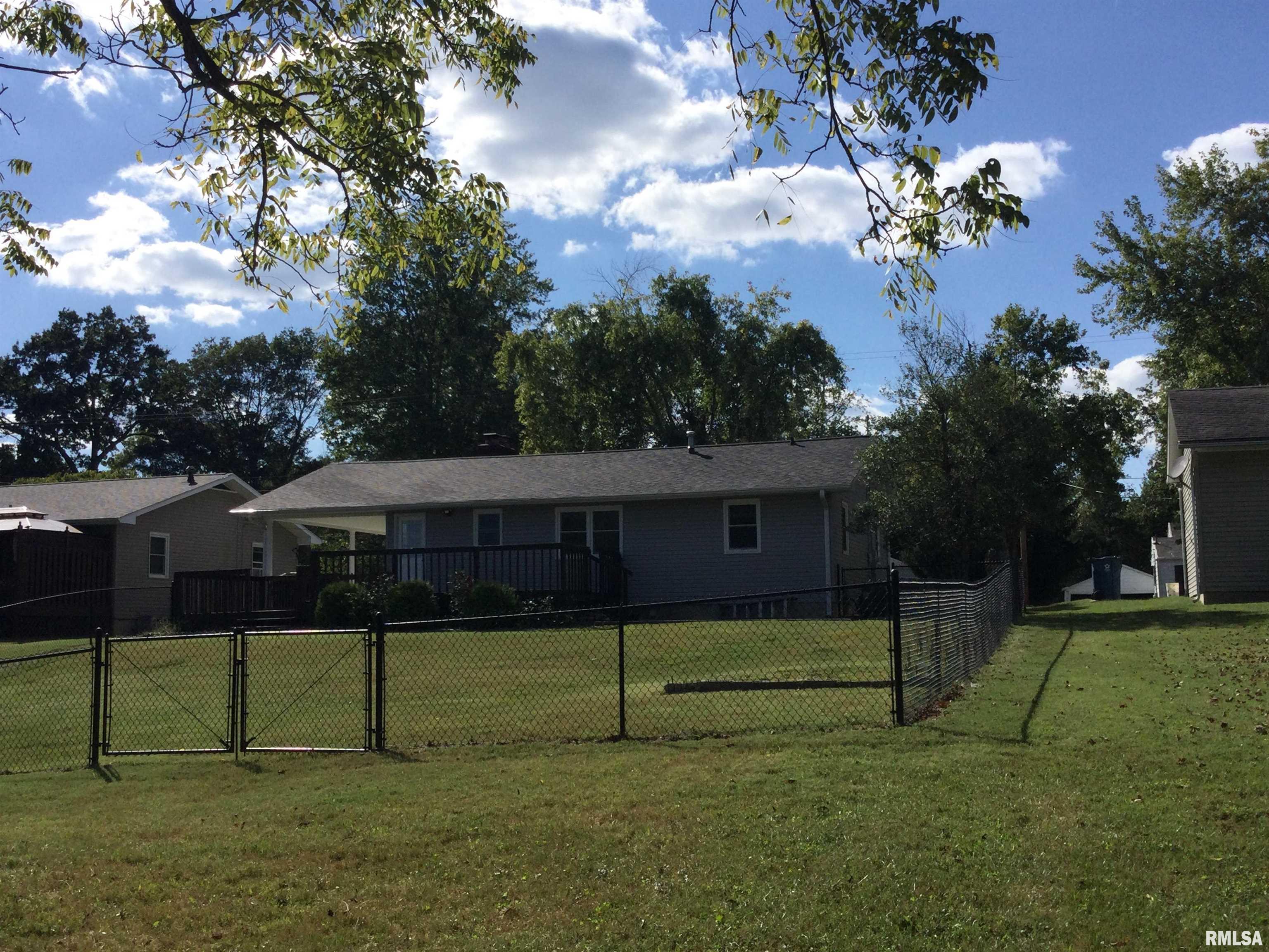 218 Williford Road Jonesboro, IL 62952 - Photo 3 of 22