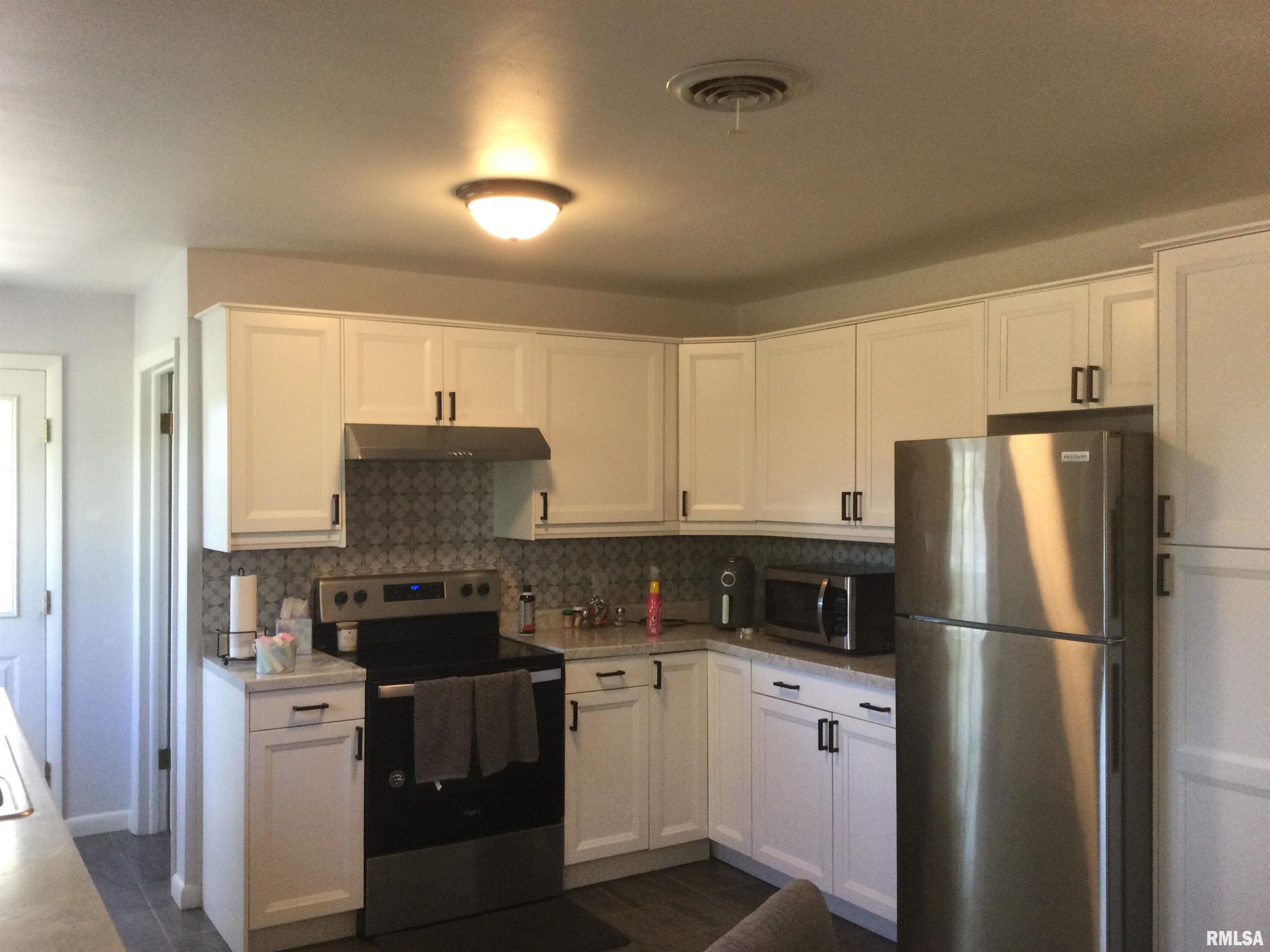 218 Williford Road Jonesboro, IL 62952 - Photo 5 of 22