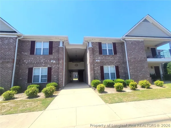 $1,300 | 1761 Renwick Drive, Unit 204, Fayetteville, NC 28304