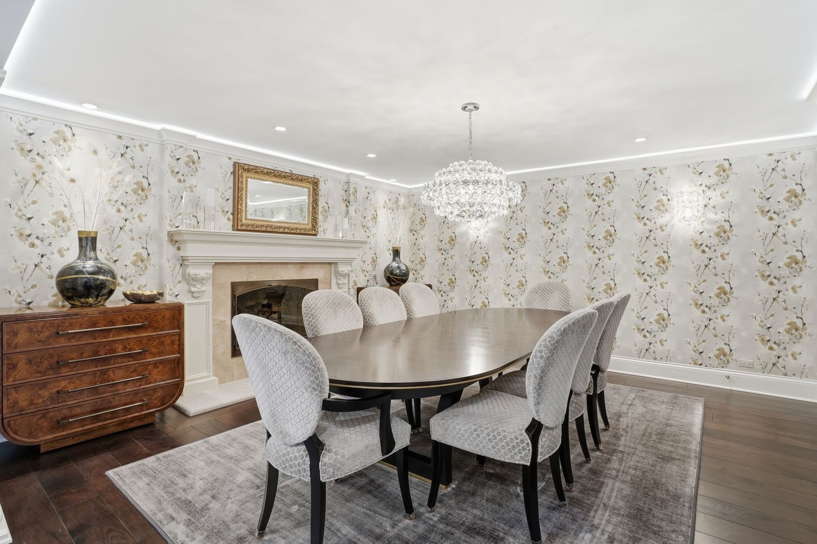 1877 Banbury Road Inverness, IL 60067 - Photo 6 of 50