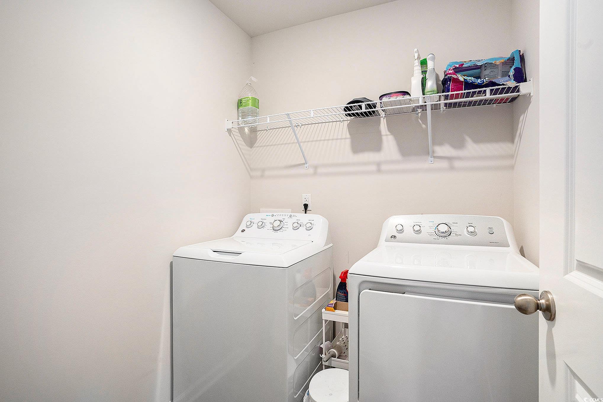 1178 Sennema Circle Myrtle Beach, SC 29588 - Photo 23 of 31 Washroom featuring separate washer and dryer