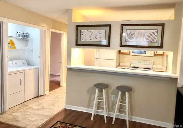 $650 | 1221 University Court, Unit 102, Raleigh, NC 27606