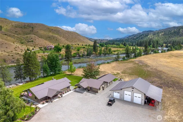 $1,500,000 | 14 Maverick Lane, Carlton, WA 98814