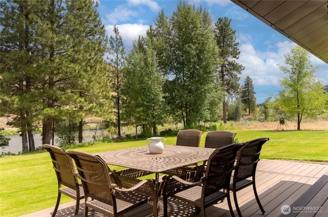 $1,500,000 | 14 Maverick Lane, Carlton, WA 98814