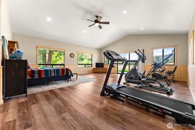 $1,500,000 | 14 Maverick Lane, Carlton, WA 98814