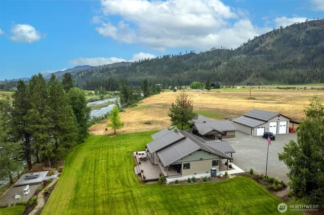 $1,500,000 | 14 Maverick Lane, Carlton, WA 98814