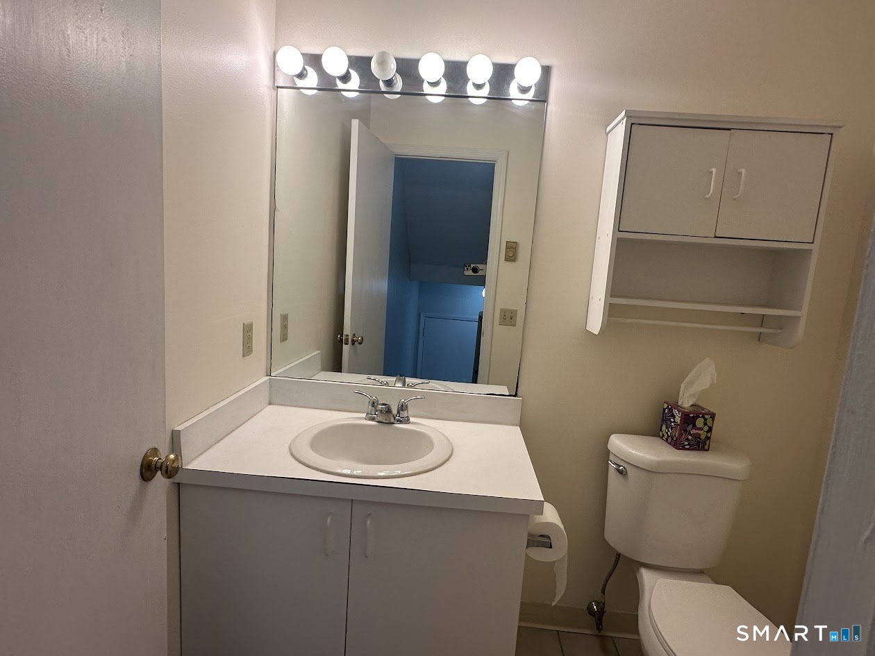 925 Oronoke Road, Unit 100I Waterbury, CT 06708 - Photo 9 of 17