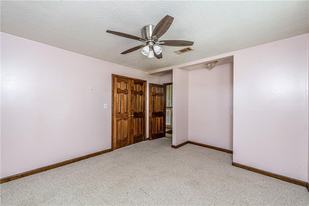 838 Pleasant Hope Road Southeast Silver Creek, GA 30173 - Photo 21 of 30 a view of an empty room