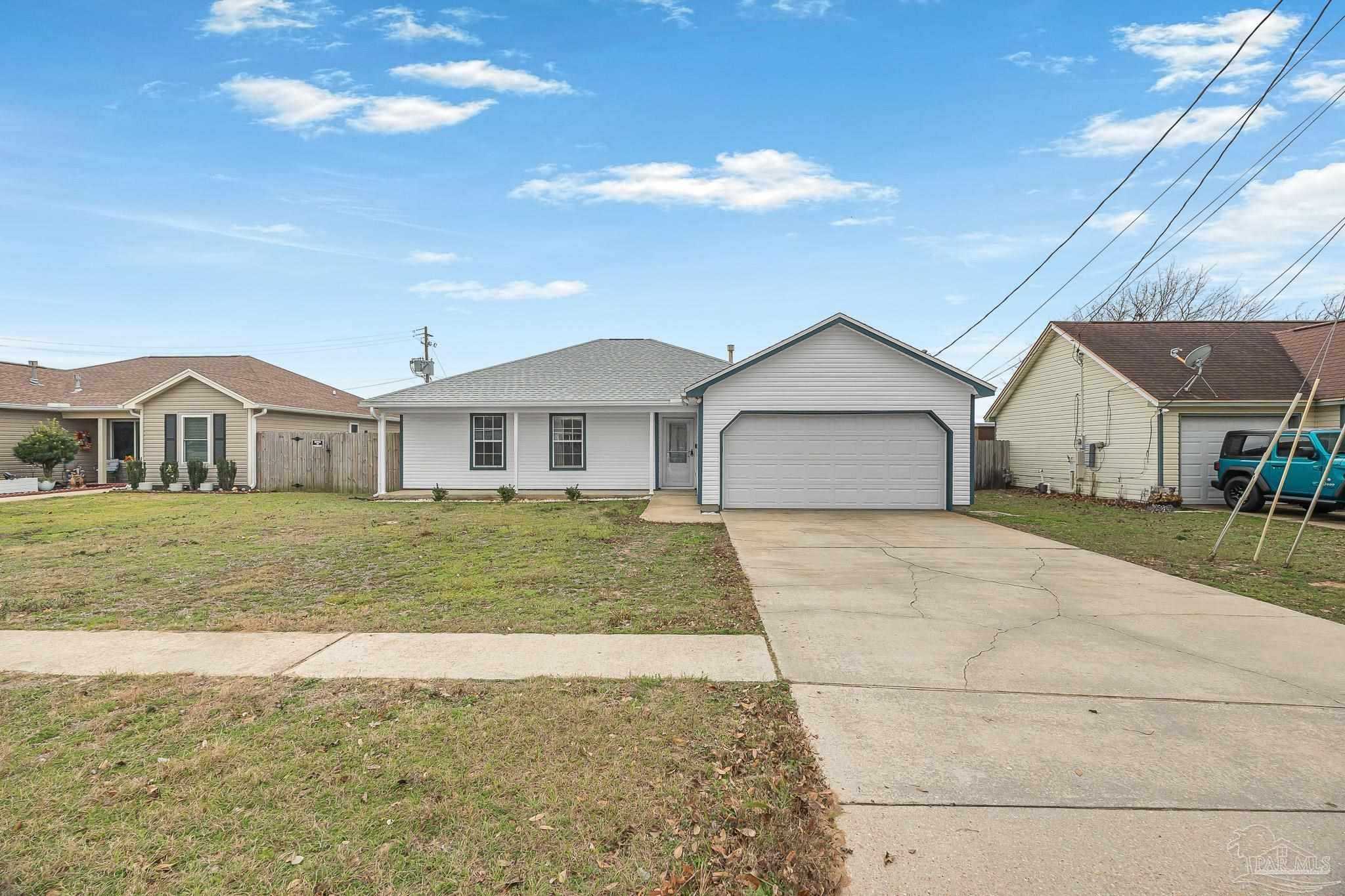 2285 Estate Circle Navarre, FL 32566 - Photo 3 of 41