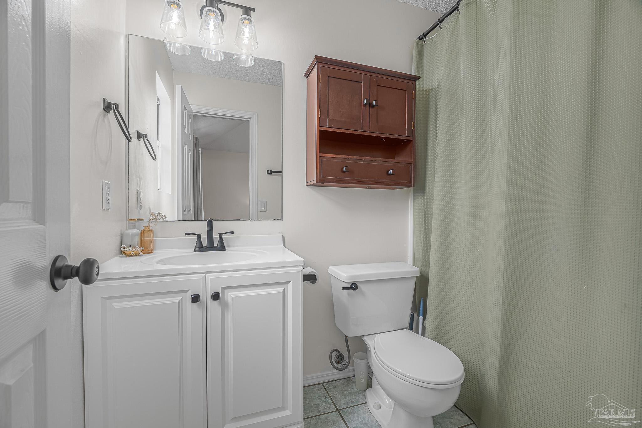 2285 Estate Circle Navarre, FL 32566 - Photo 34 of 41