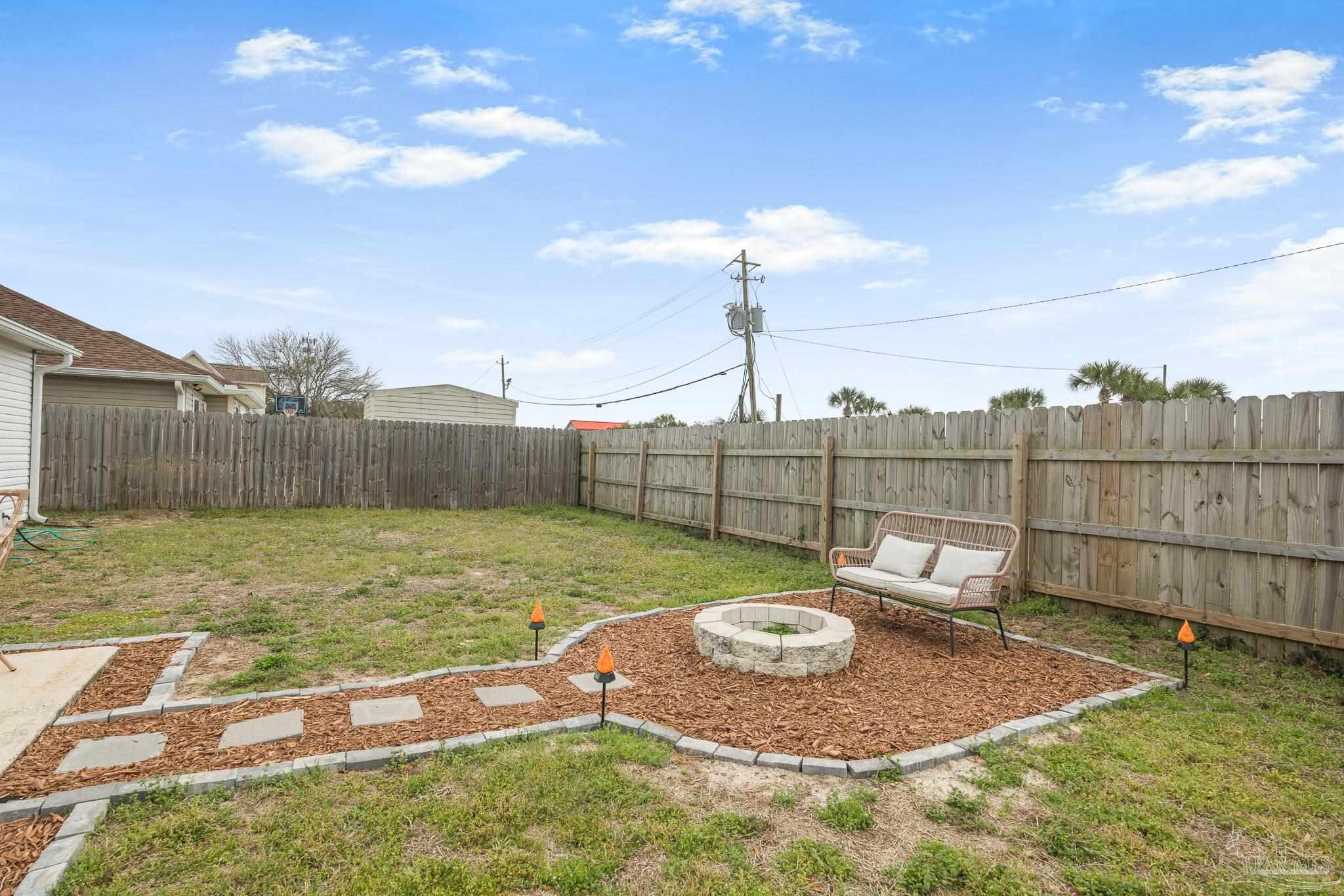 2285 Estate Circle Navarre, FL 32566 - Photo 38 of 41