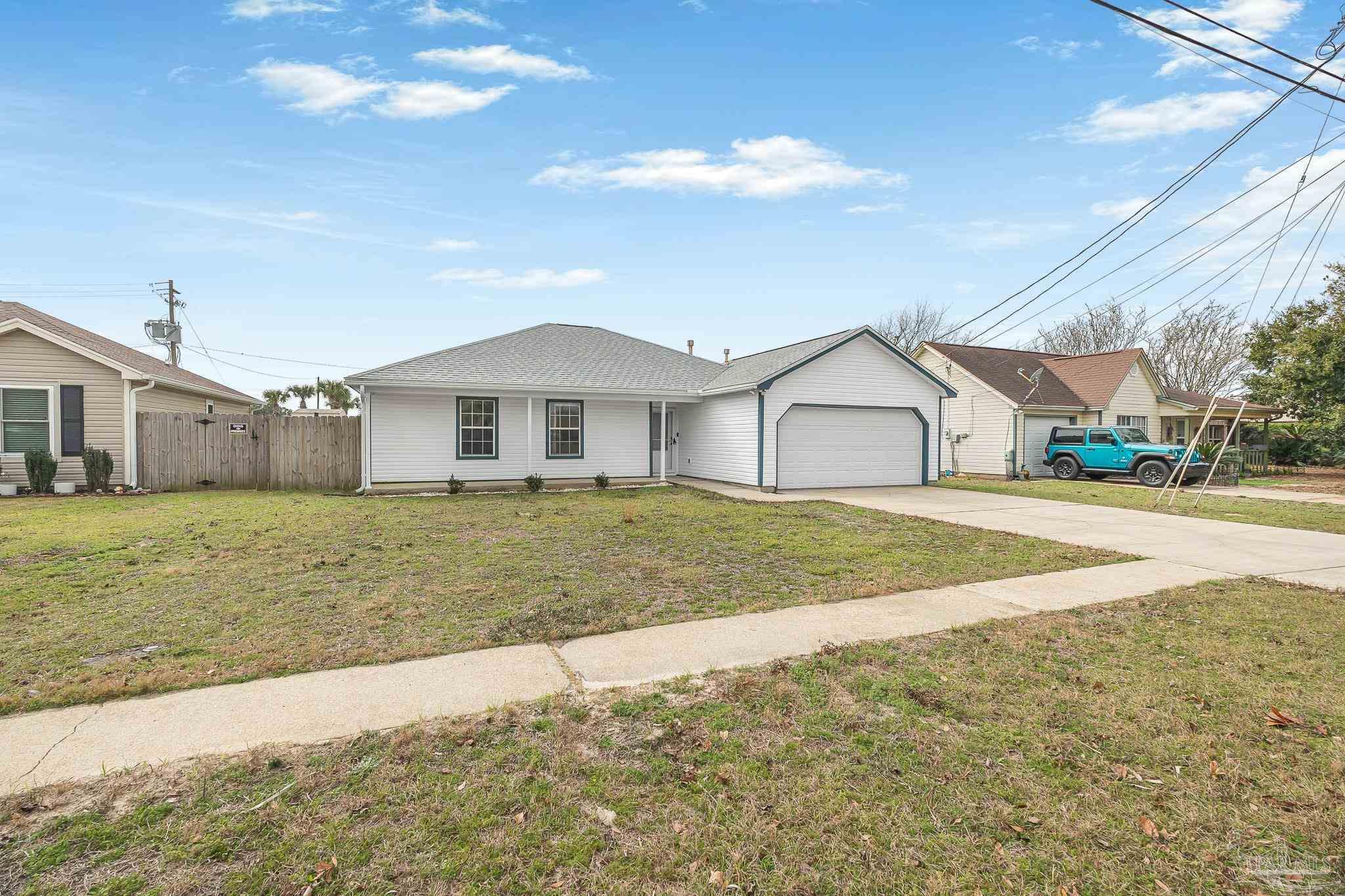 2285 Estate Circle Navarre, FL 32566 - Photo 5 of 41