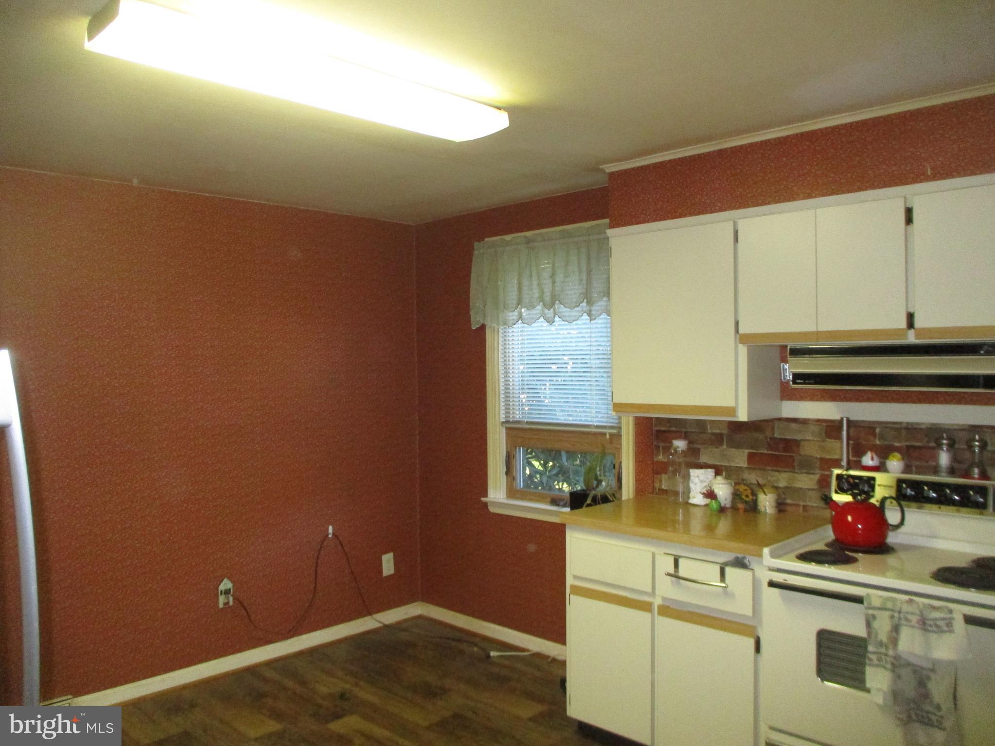 480 Rick Road Southampton, PA 18966 - Photo 14 of 37 Kitchen