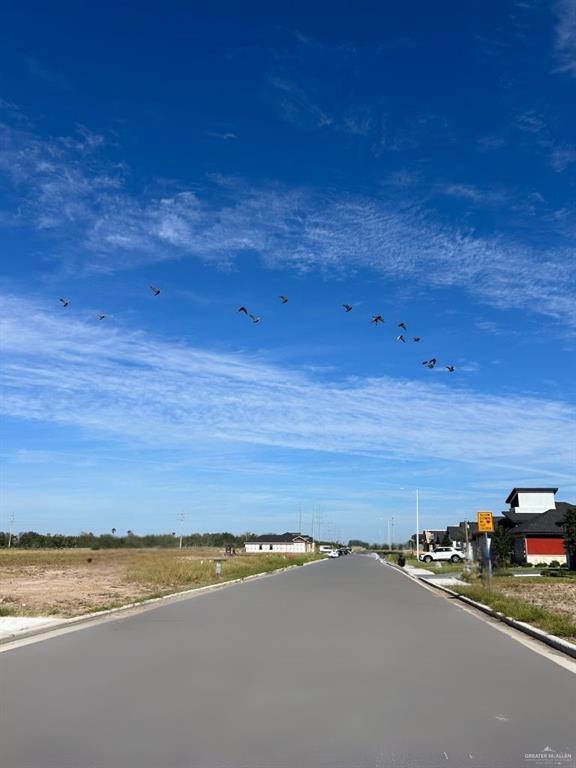 9519 North 71st Lane Mission, TX 78573 - Photo 2 of 4 a view of beach and ocean
