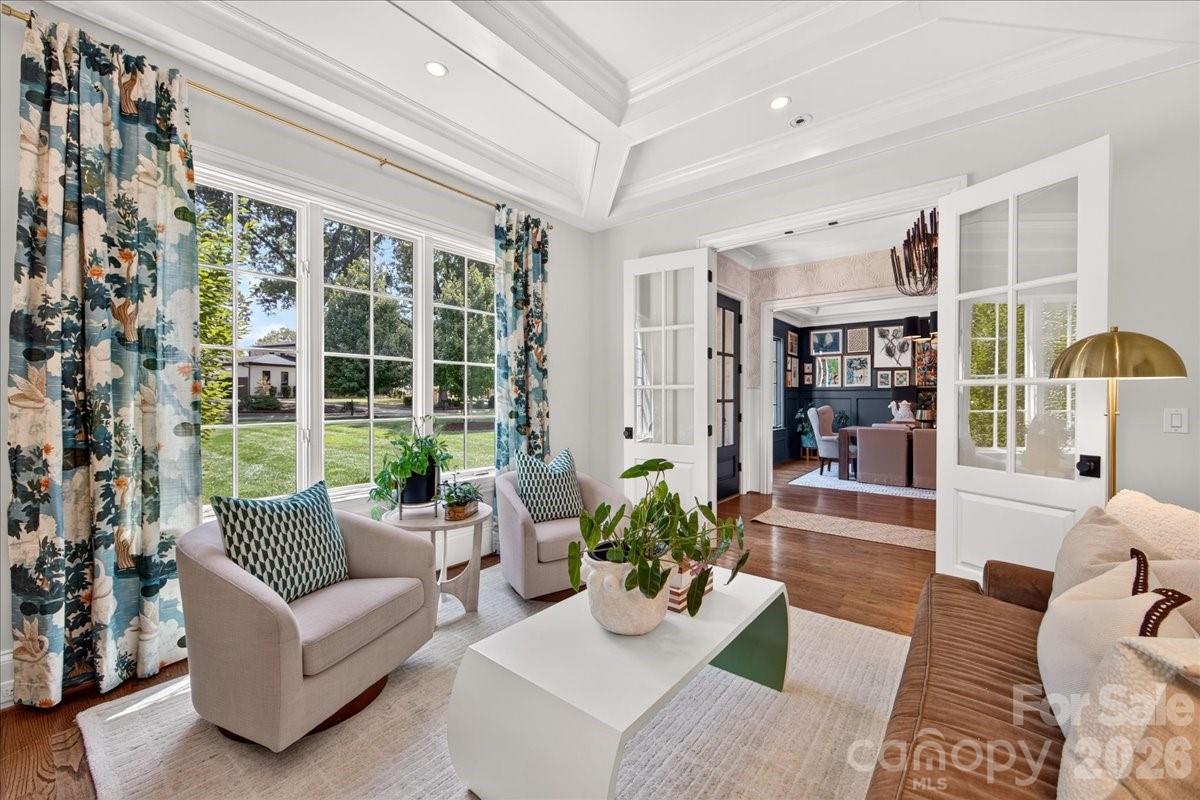 610 Lansdowne Road Charlotte, NC 28270 - Photo 8 of 48 Gallery Image 8