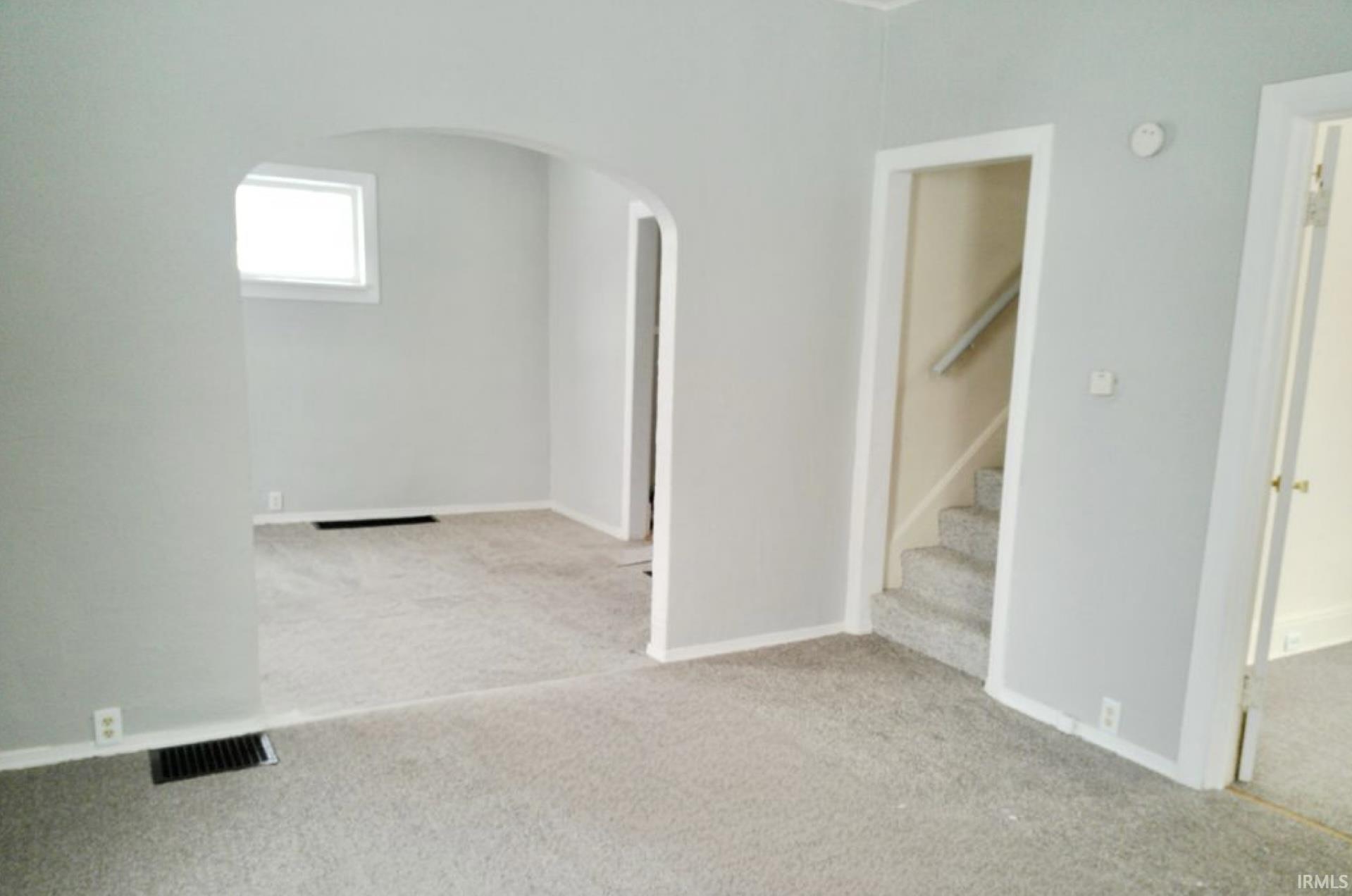 1113 East Donald Street South Bend, IN 46613 - Photo 2 of 12