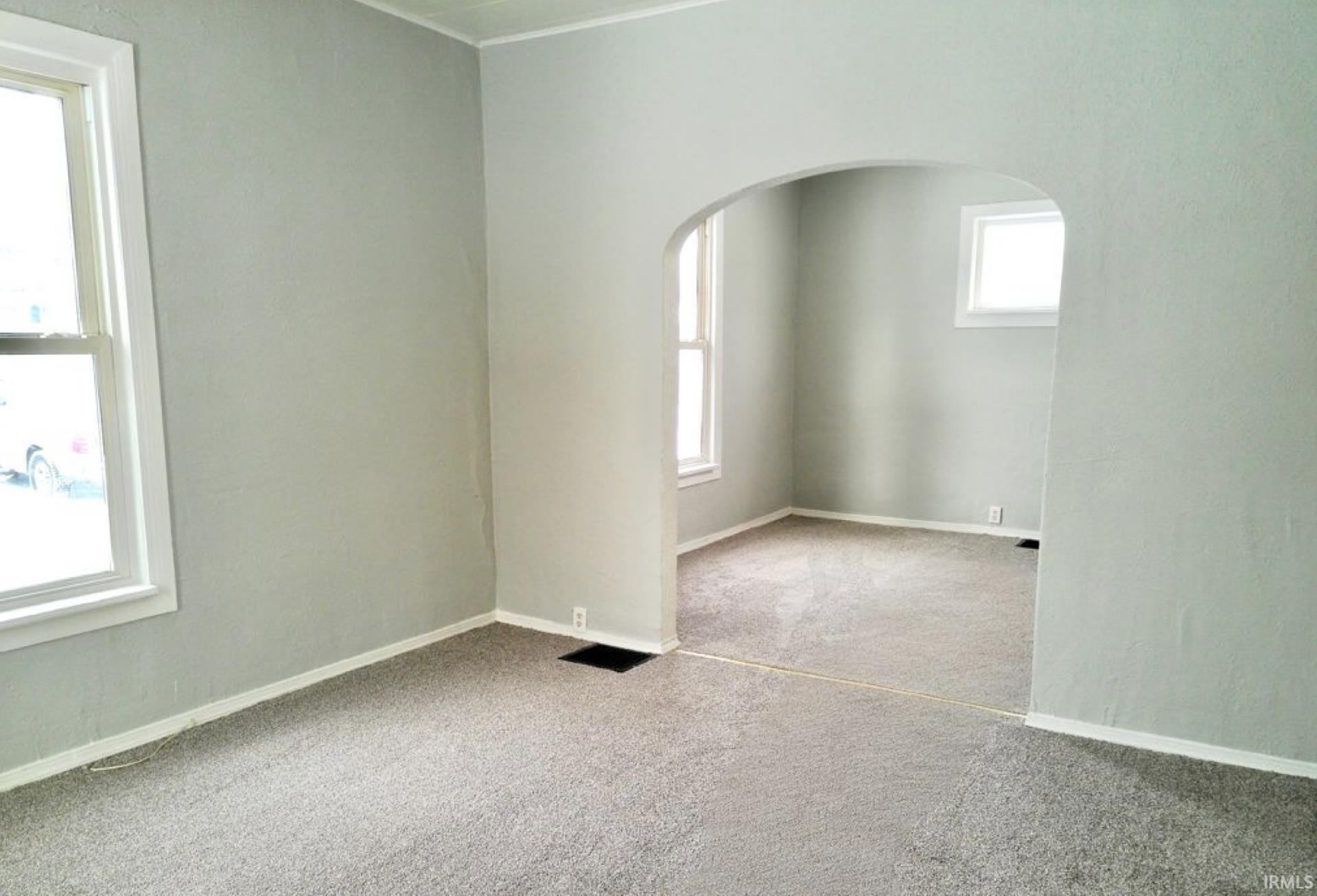 1113 East Donald Street South Bend, IN 46613 - Photo 3 of 12