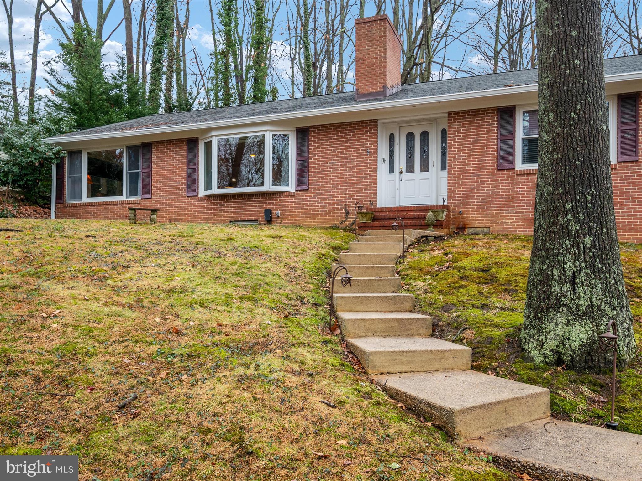490 Edgewater Road Pasadena, MD 21122 - Photo 3 of 57 Gallery Image 3