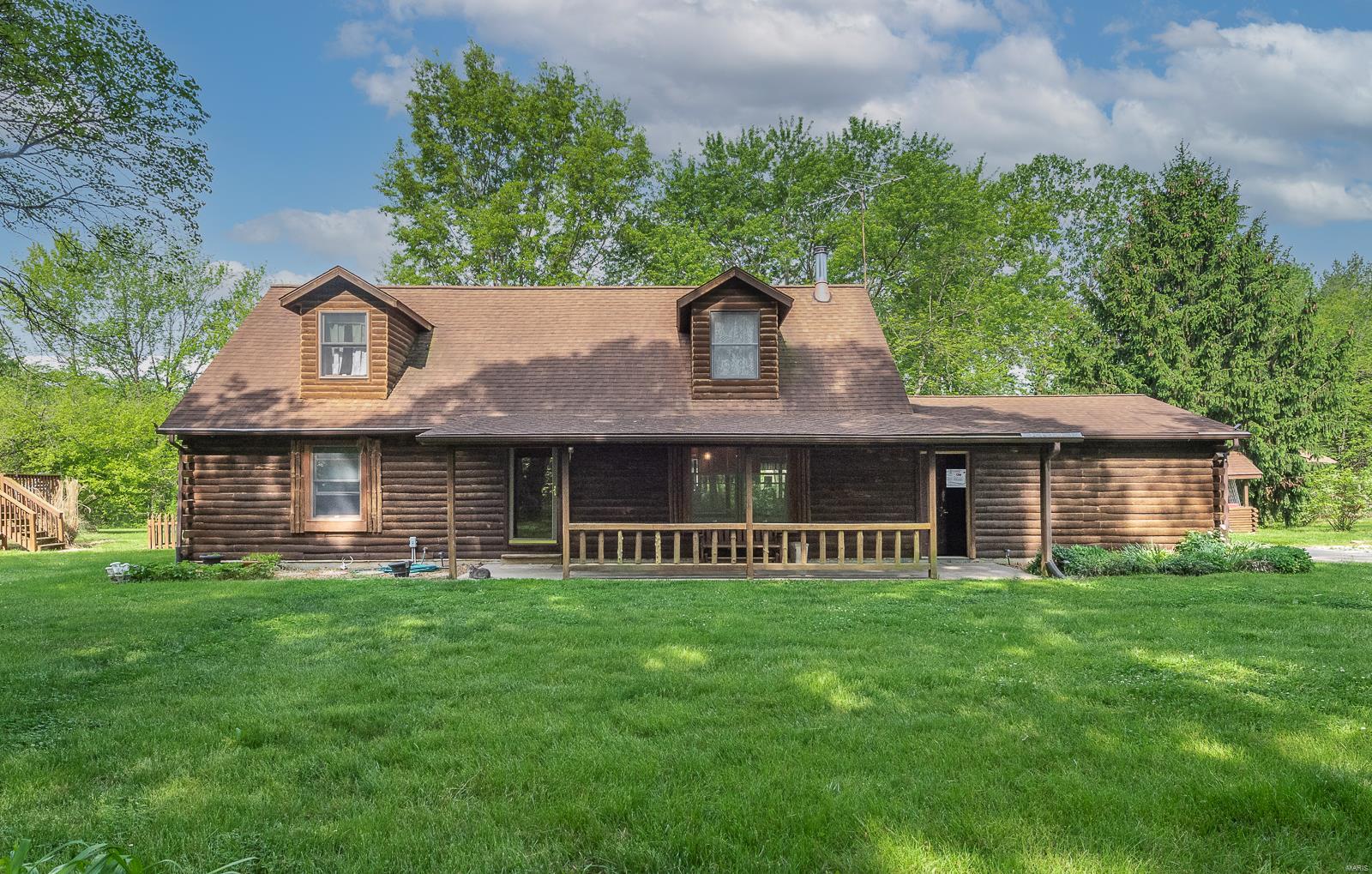 6715 Frandsen Road Alhambra, IL 62001 - Photo 1 of 25